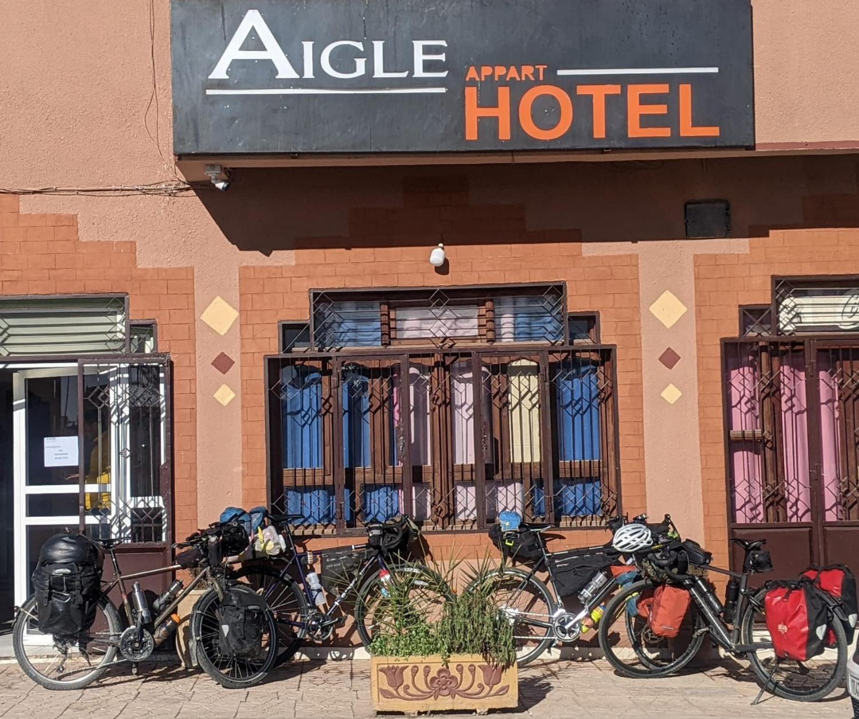 Appart Aigle Hotel Warzazát Exteriér fotografie